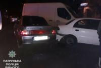 Пьяная женщина-водитель в Ровно протаранила четыре авто