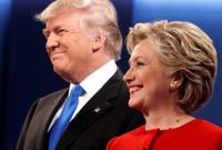 В США кампанию Клинтон и демократов заподозрили в финансировании "досье" на Трампа