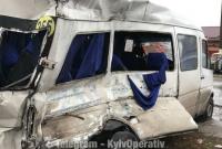 Под Киевом произошло серьезное ДТП с участием маршруток, один из водителей сбежал