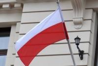 В Польше призвали отказаться от дизайна польского паспорта с Мемориалом орлят