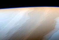 Cassini передала на Землю снимок облаков Сатурна