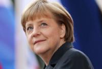 За месяц к парламентским выборам в ФРГ блок Меркель лидирует среди опрашиваемого населения