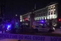 Нападение на полицейских в центре Лондона расследуют как теракт