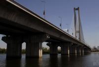 В Киеве почти на два месяца ограничено движение на Южном мосту