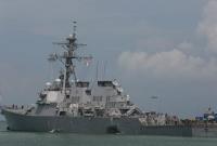 Авария эсминца ВМС США "Джон Маккейн": найдены тела моряков