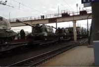 В Беларуси продолжается передвижение военной техники - к учениям "Запад-2017" (видео)