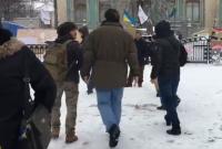 Саакашвили под Радой - журналисту: "Потеряйся!" (видео)