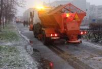 Снегопад в Киеве: на дороги вывели более 450 единиц техники
