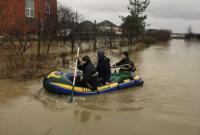 Паводок на Закарпатье: подтопленными остаются 243 дома