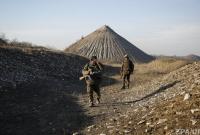 "Новогоднее" перемирие: Боевики применили зенитку возле Луганского