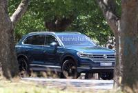 VW назвал сроки премьеры нового Touareg