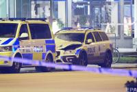 Неизвестные взорвали в Швеции полицейскую машину