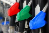 В первые дни лета на АЗС незначительно подешевел газ для авто. Средние цены на топливо на 2 июня