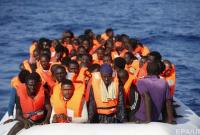В Средиземном море спасли около 1650 беженцев