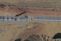 Турция воздвигла 700-километровую стену на границе с Сирией