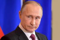 Путин заявил, что Россия будет "защищать" Крым всеми доступными средствами