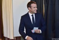 Во Франции завершен подсчет голосов: пропрезидентское движение празднует победу