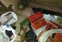 Боеприпасы и тротил нашли возле палатки участников блокады в Луганской области