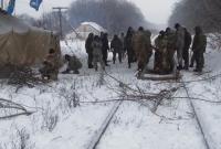 Пустой поезд для загрузки углем разблокировали в Луганской области
