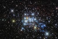 Hubble снял крупнейшую звезду галактики