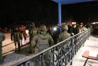 В результате потасовки на блокпосту возле Славянска пострадало семеро полицейских