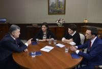 П.Порошенко: Досрочных парламентских выборов не будет