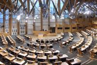 В Шотландии приостановили дебаты относительно референдума из-за событий в Лондоне
