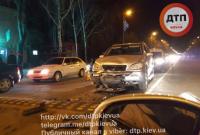 Масштабное ДТП под Киевом: 3 авто разбиты