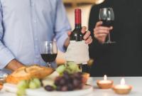 Пять распространенных ошибок, которые мы совершаем при выборе вина в ресторане