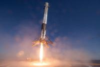 "Как не нужно сажать ракету": Маск показал видео неудач SpaceX