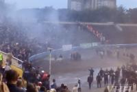 Фанаты львовских "Карпат" устроили беспорядки на матче Кубка Украины