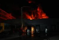 Ночью в Киеве горел склад, пожар ликвидировали