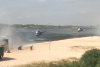 Спецназ СБУ провел показательную воздушно-наземную операцию (видео)