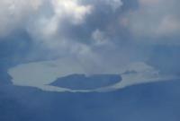 Из-за извержения вулкана эвакуировали целый остров в Тихом океане