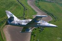 В Хмельницкой области в результате падения военного самолета погибли двое пилотов