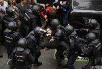 Во время референдума в Каталонии пострадали более 430 силовиков - МВД Испании