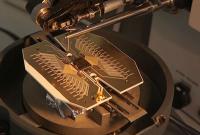 Ученые построят квантовый компьютер размером с футбольное поле
