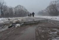 Подтопленными на Закарпатье остаются 13 дворов