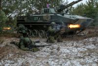 РФ отправила на Донбасс две батальонно-тактические группы и броню