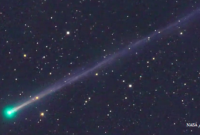 К Земле приближается "зеленая" комета