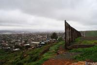Строительство стены на границе Мексики и США обойдется в 21,6 миллиардов долларов - СМИ