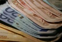 Украинцы увеличили на 50% покупку и продажу валюты в январе