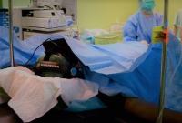 Мексиканский медик начал использовать виртуальную реальность при операциях вместо анестезии