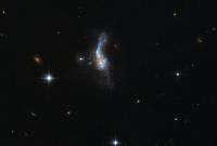 "Хаббл" сделал снимок сливающихся галактик
