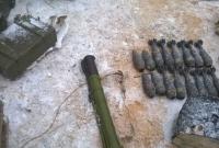 СБУ обнаружила тайник с боеприпасами в районе АТО