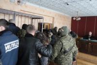 В Тернопольской области Правый сектор разлил красную жидкость в зале суда