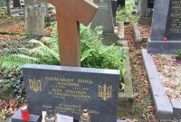 Порошенко: Власти Чехии разрешили передачу Украине эксгумированных останков Александра Олеся
