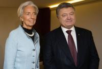 П.Порошенко проводит переговоры с директором МВФ К.Лагард