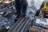 Количество пострадавших при взрыве на шоссе в Болонье превысило 100 человек