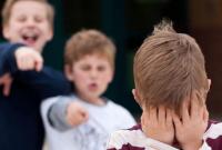 В МОН назвали количество обращений к психологам в связи с буллингом в школе
